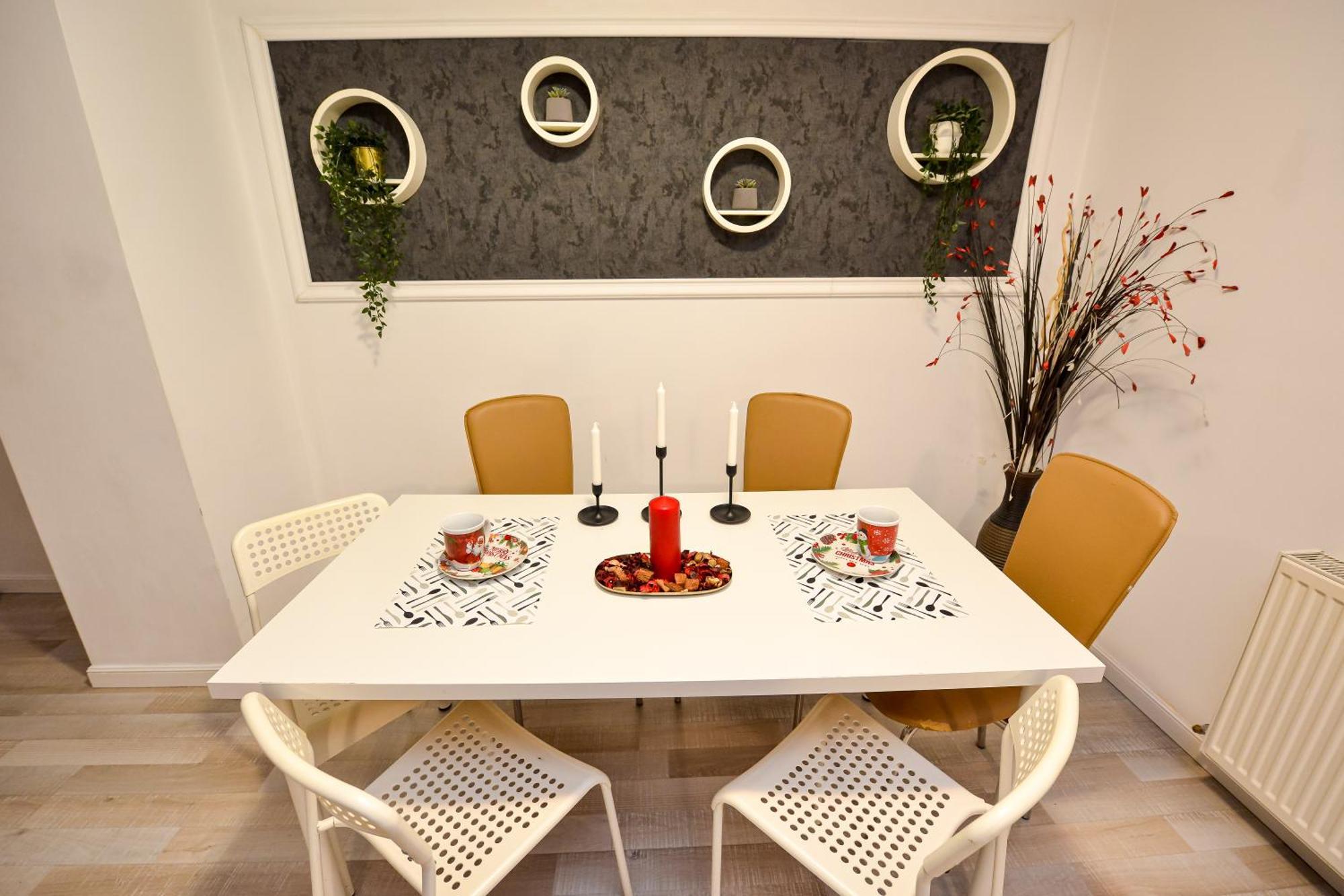 Ben Yehuda - Shabbat Friendly Apartments Bucarest Esterno foto