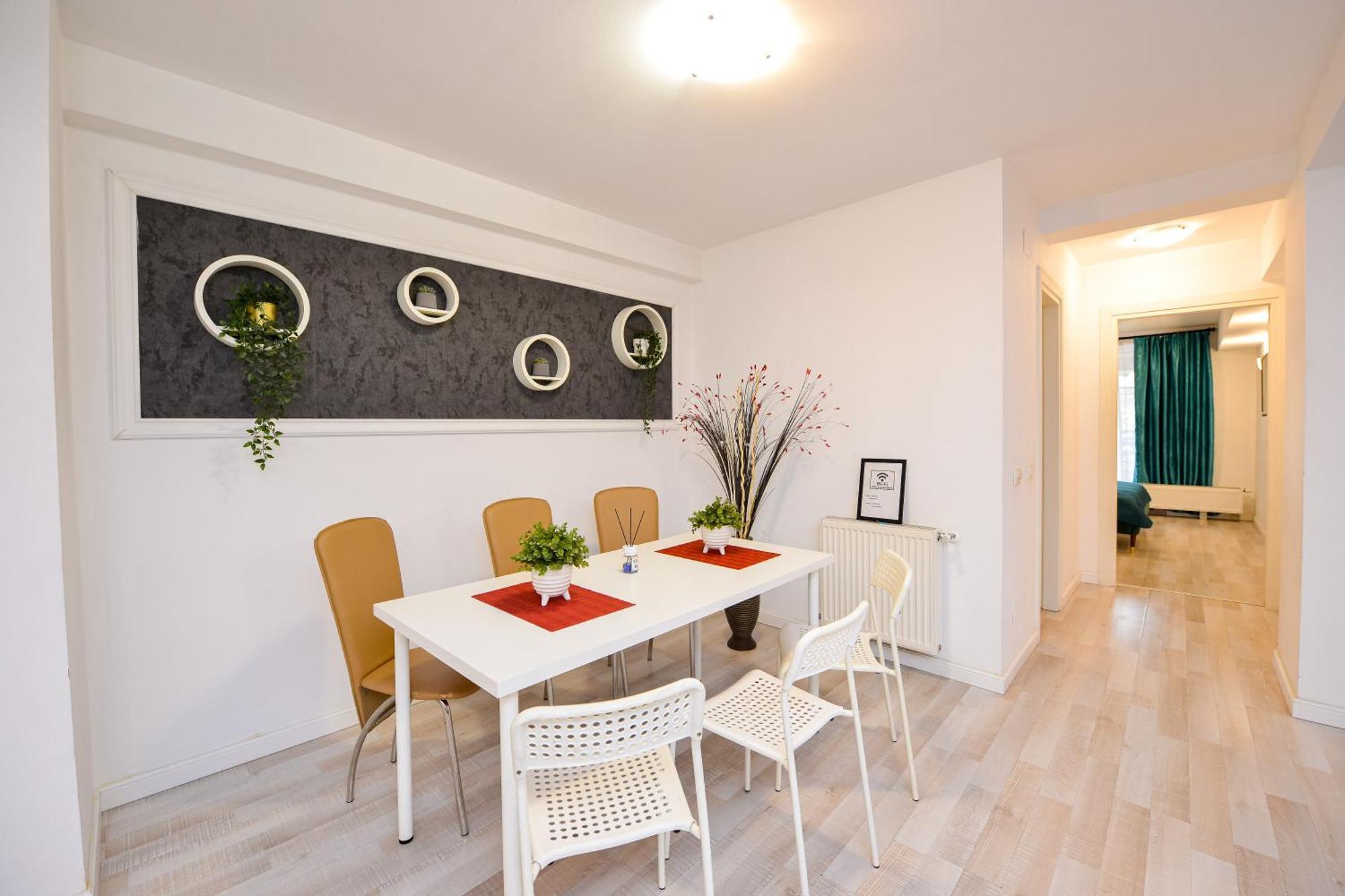 Ben Yehuda - Shabbat Friendly Apartments Bucarest Esterno foto