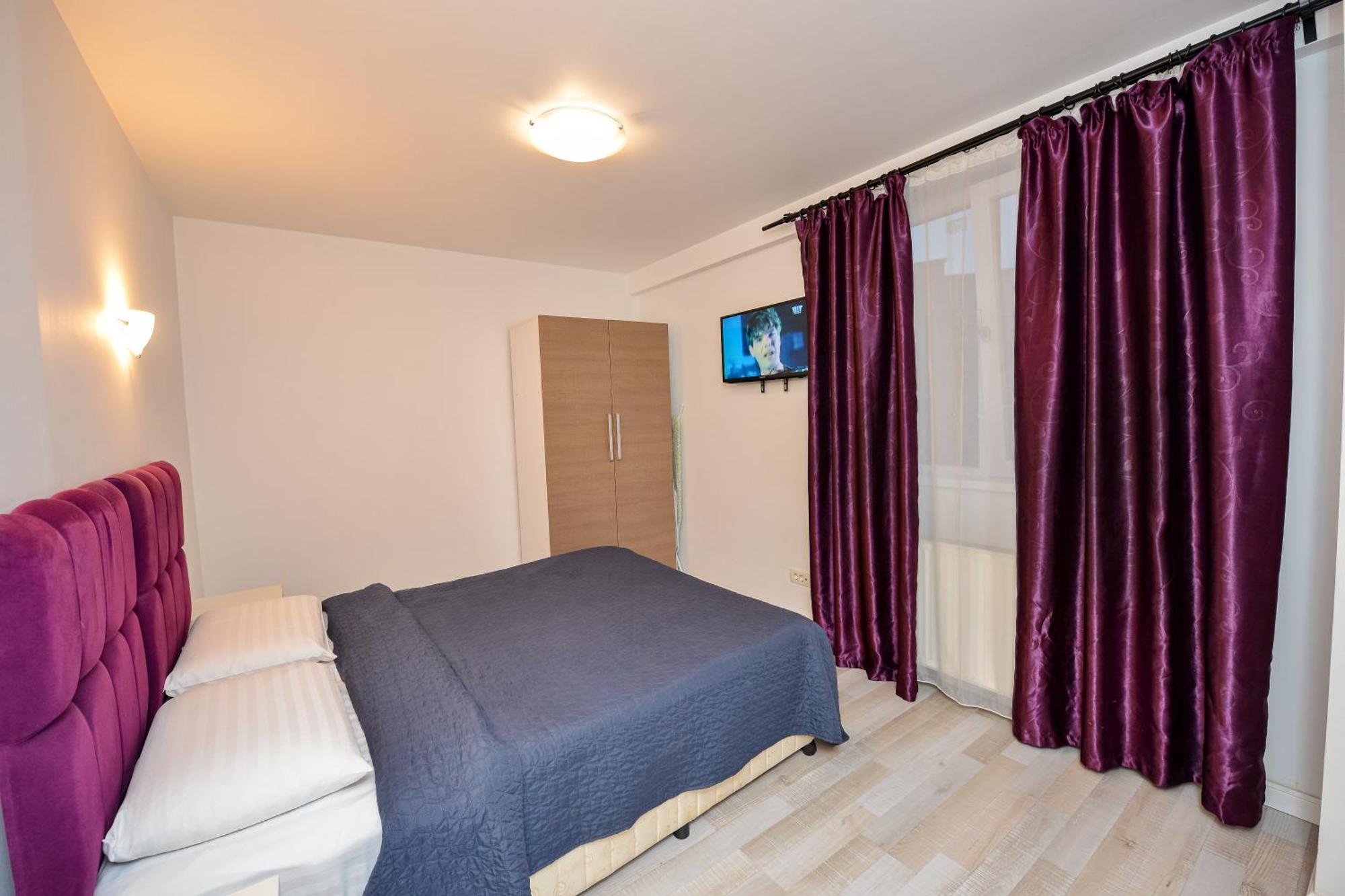 Ben Yehuda - Shabbat Friendly Apartments Bucarest Esterno foto