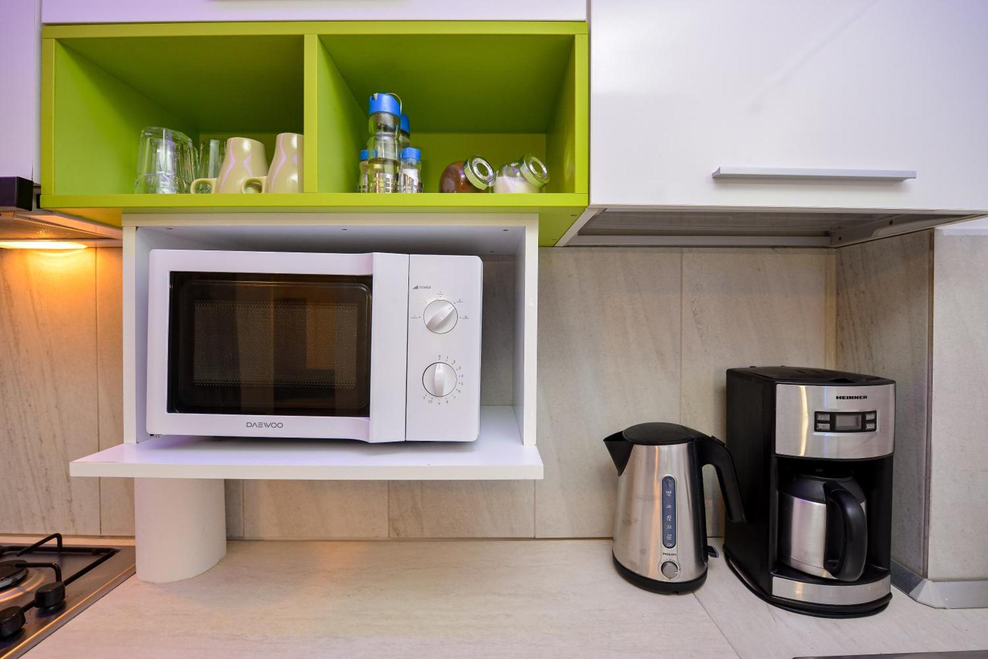 Ben Yehuda - Shabbat Friendly Apartments Bucarest Esterno foto