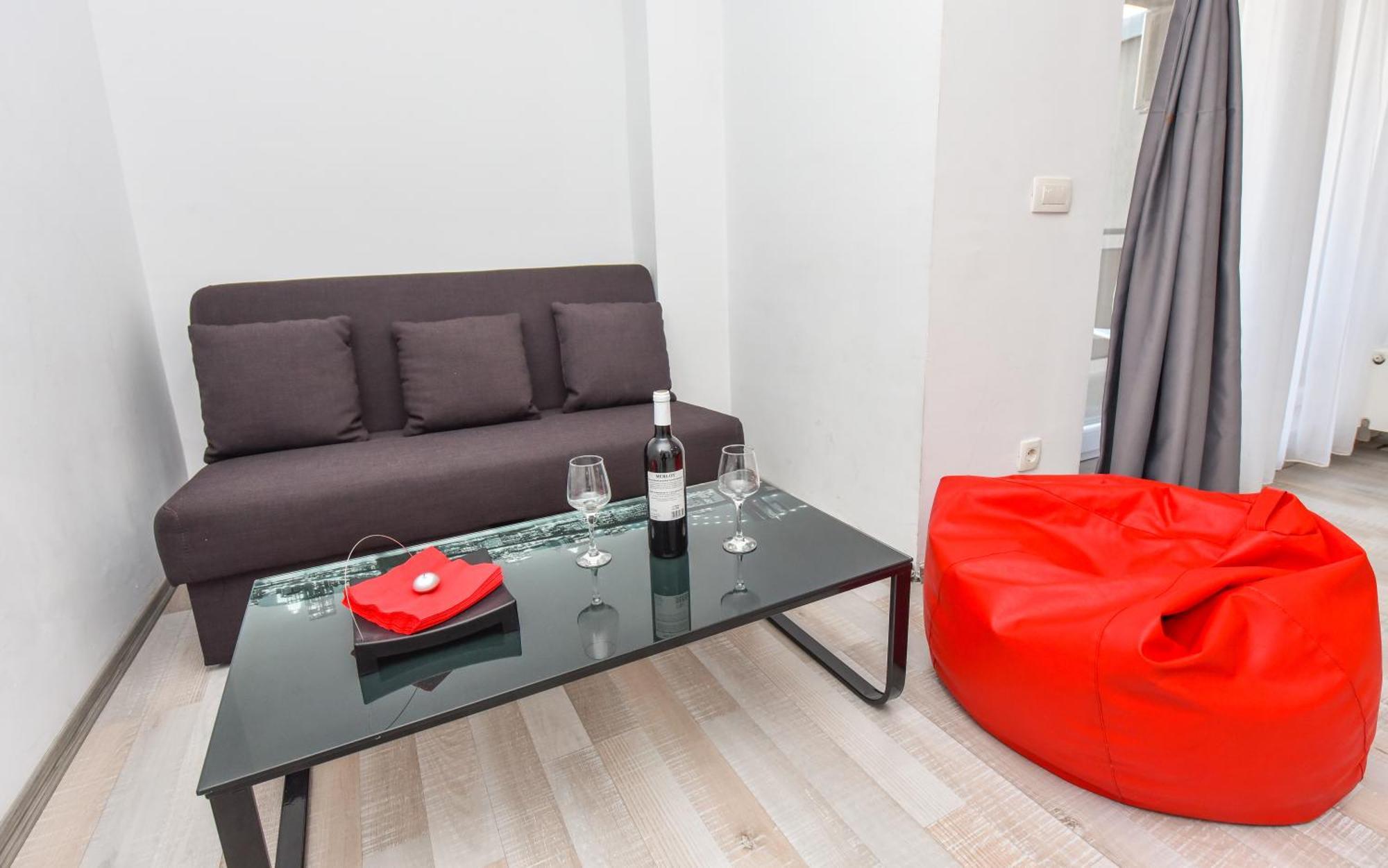 Ben Yehuda - Shabbat Friendly Apartments Bucarest Esterno foto
